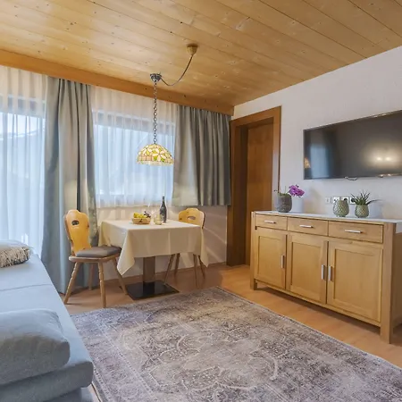Apartmenthaus Rabitschhof Апартаменты Зеефельд в Тироле