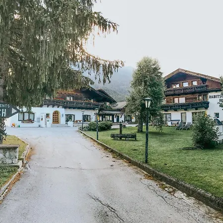 Apartmenthaus Rabitschhof * Зеефельд в Тироле